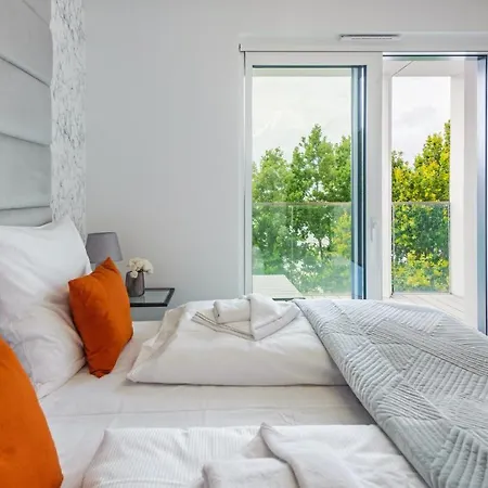 Plaza 302 Z Widokiem Na Morze-perlowa Przystan * Sianozety