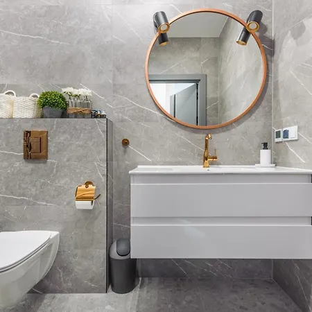 Plaza 302 Z Widokiem Na Morze-perlowa Przystan 시아노제티